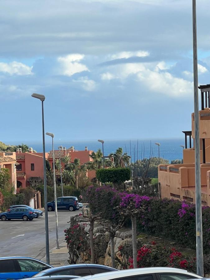 Del Sol Apartment *